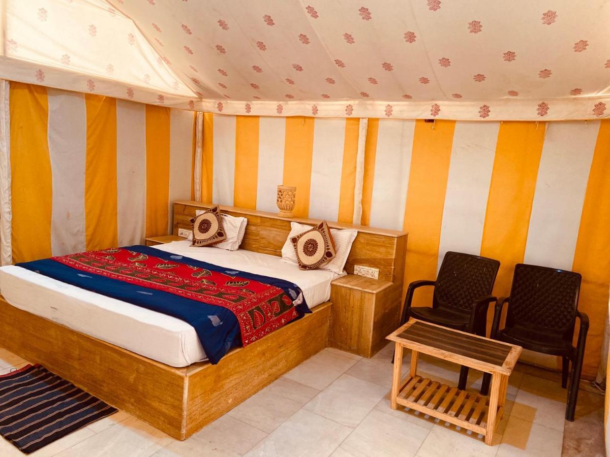 Sunrise Desert Resort With Swimming Pool Jaisalmer Bagian luar foto